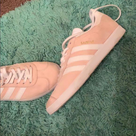 Shoes - Picture 2 of 2